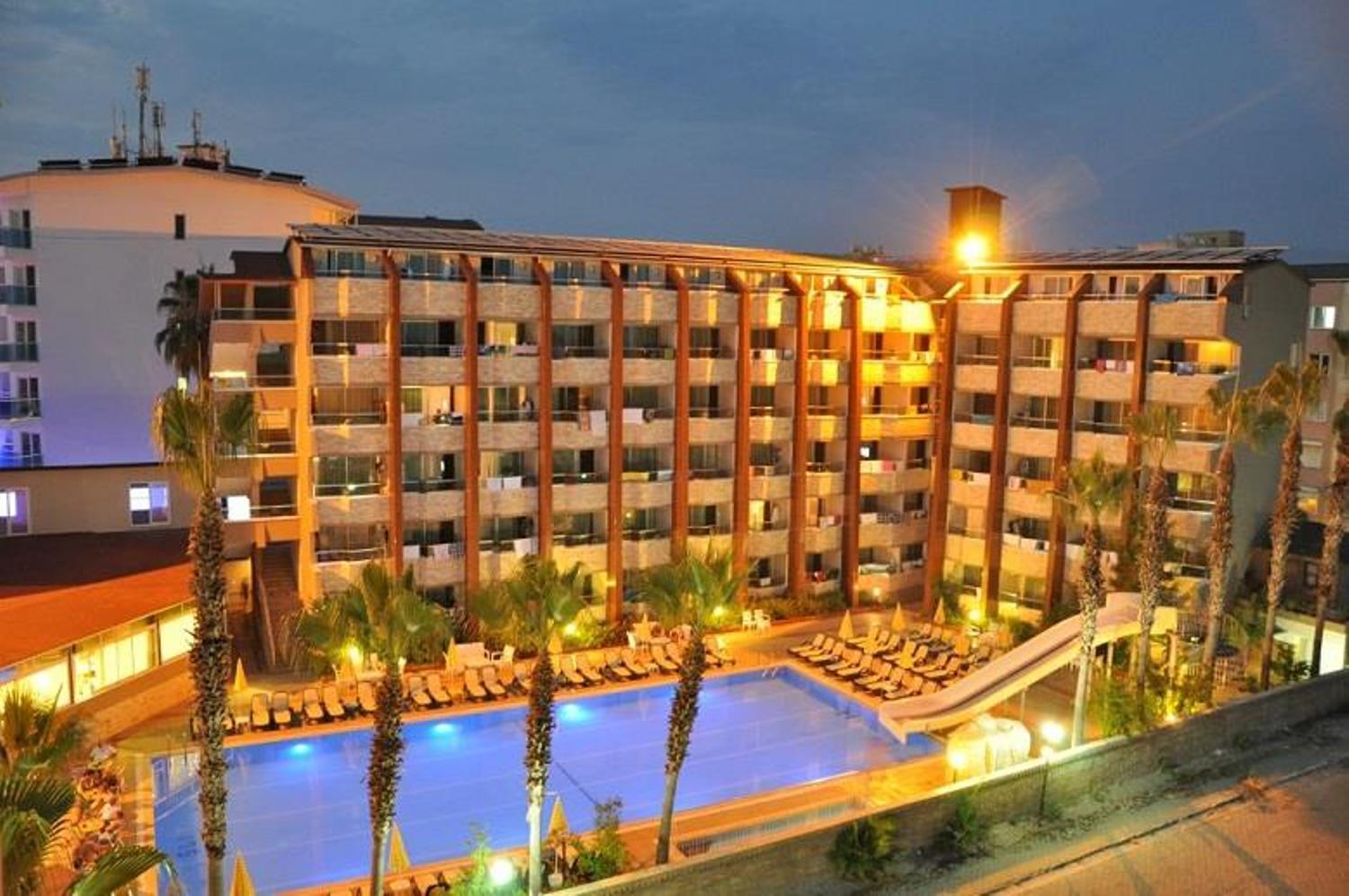Club Tess Hotel Konaklı Exterior foto