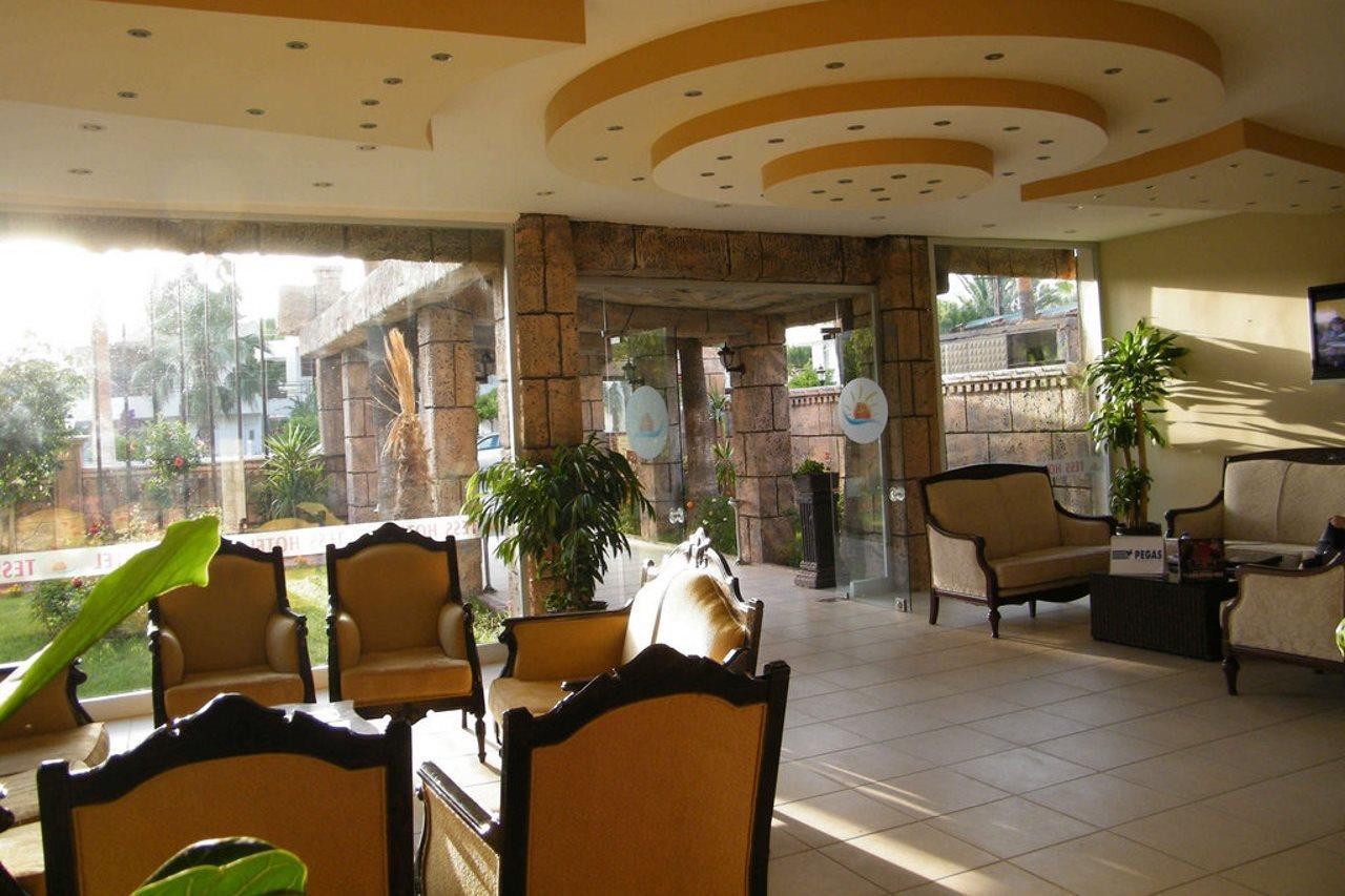 Club Tess Hotel Konaklı Exterior foto